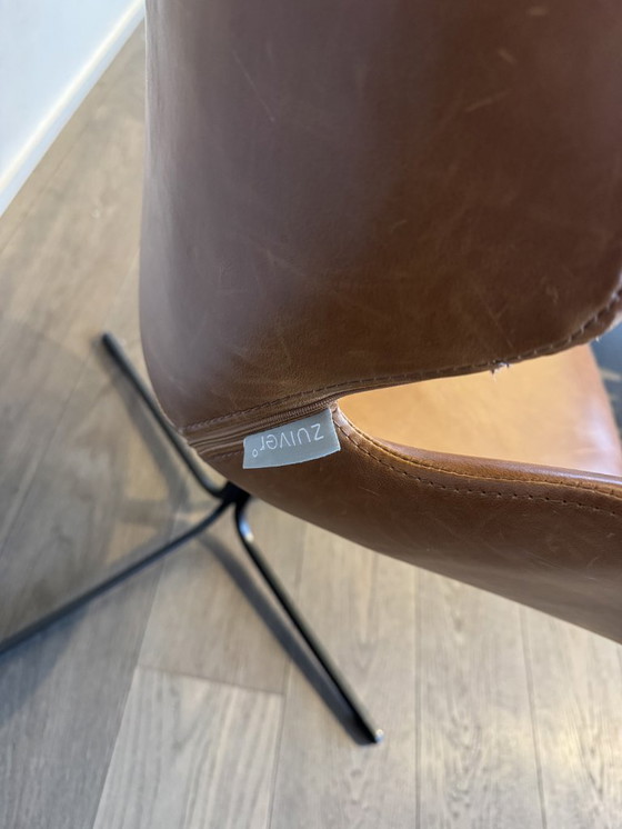 Image 1 of Pure - Sedia da pranzo Nikki con braccioli marrone