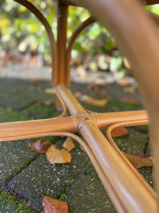 Image 1 of tabouret vintage en rotin tendance