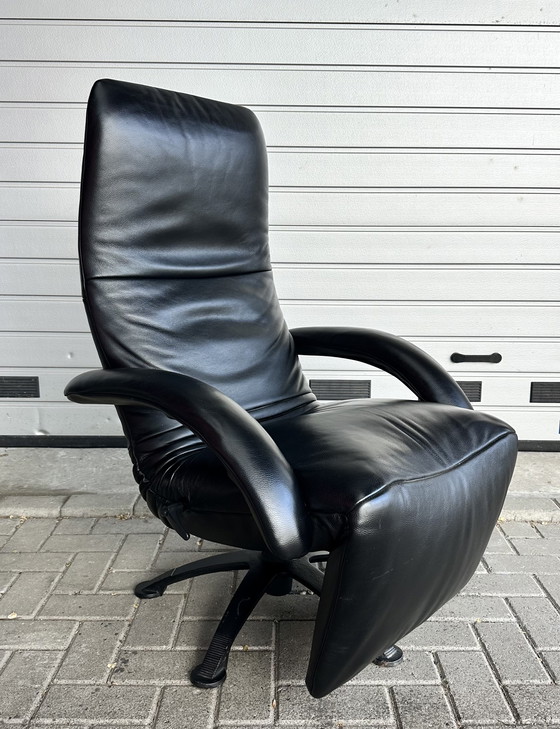 Image 1 of Jori Yoga design recliner