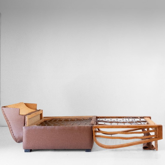 1X Italiaanse Art Déco Converteerbare Fauteuil / Slaapstoel in Bruin Eco-Leer, jaren 20. – Skai (photo 10 of 20)