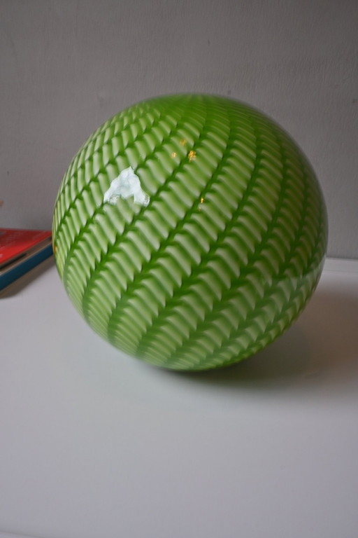 Lampe de table à ampoule soufflée à la bouche par Prisma Leuchten.