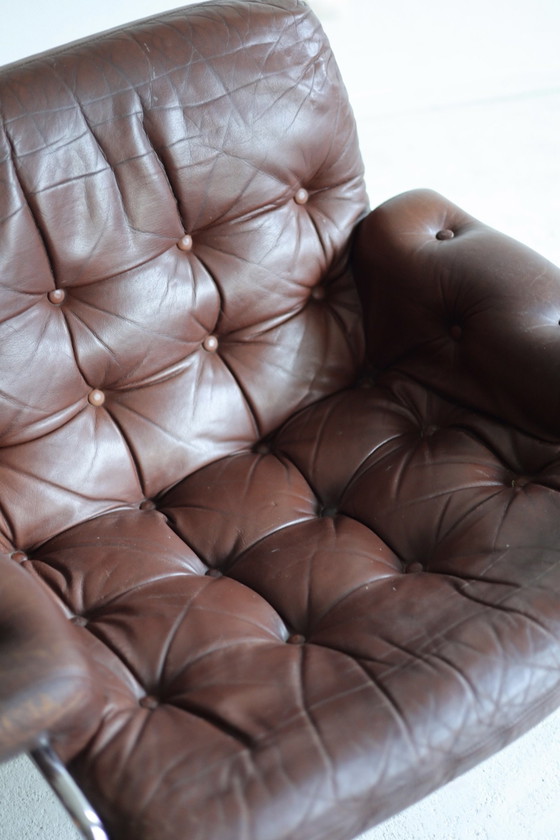 Set of 2 vintage Armchairs model ‘Eva’ Lindl&ouml;fs M&ouml;bler 1960s, Lindlöfs Möbler, Chrome, Leather (photo 5 of 9)