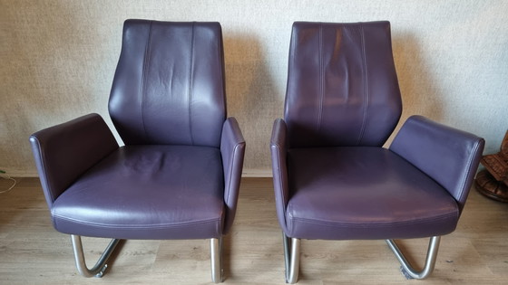 Image 1 of Sillas con estructura tubular en cuero