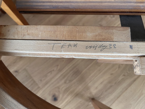 Image 1 of Scandinavische eetstoelen en eettafel van het merk  Niels O Mōller