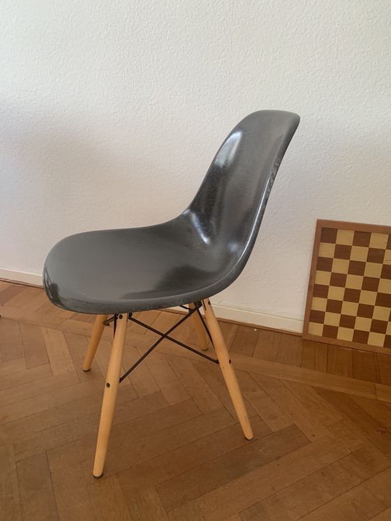 Image 1 of Vintage Eames Fiberglass DSR