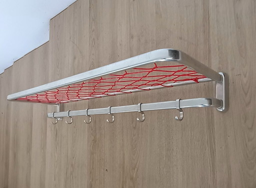 Fifties string coat rack in aluminum