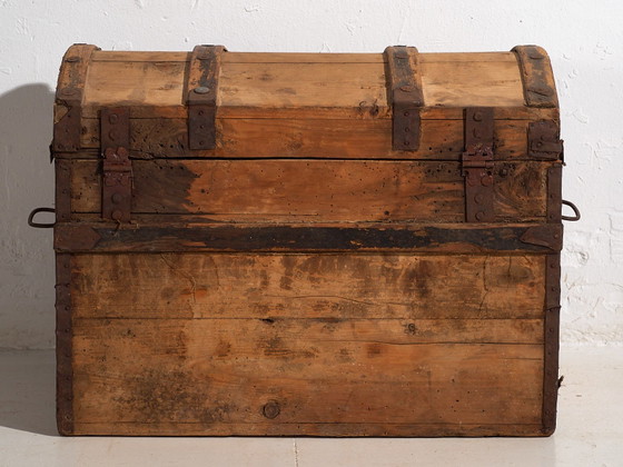 Baúl de viaje antiguo de madera de pino – Europa Central, circa 1900 – Armarios de almacenamiento, Iron (photo 28 of 28)