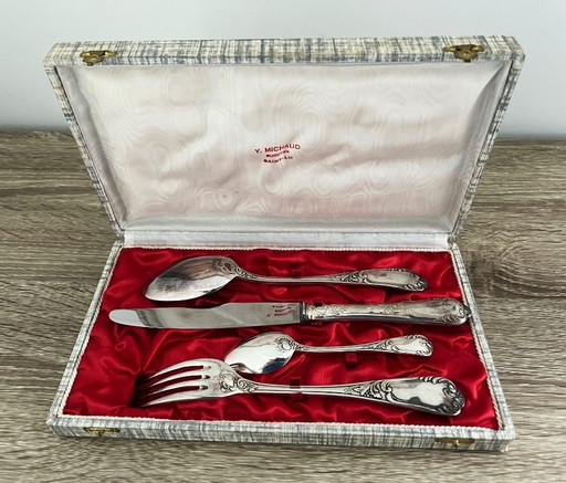 Verzilverd bestekset voor 4 personen in Louis XV-stijl, gekeurd door zilversmid Cailar Bayard.