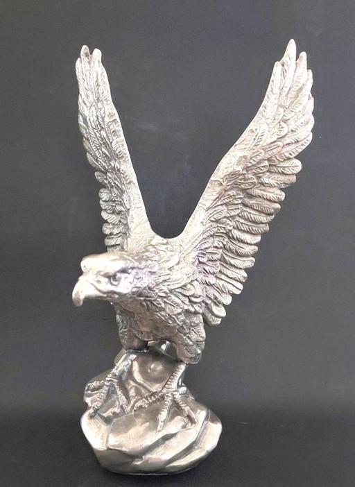 Beautiful Eagle statue