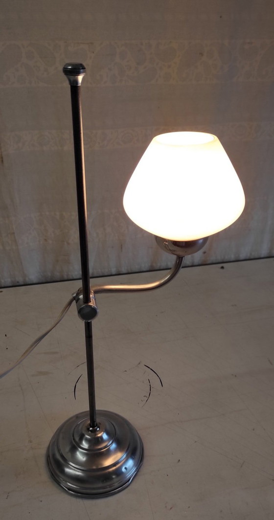 Image 1 of Lampe de bureau Art-déco en métal et opaline - années 40/50