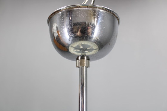 Image 1 of 1930 Bauhaus / Functionalistische Verchroomde Kroonluchter "UFO" van Josef Hurka voor Napako, Tsjecho-Slowakije