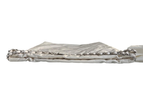 Image 1 of Chanel tas 22