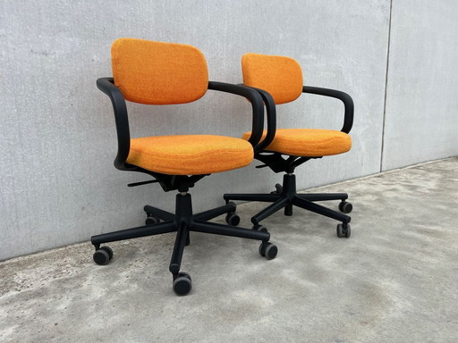 2 chaises de bureau Vitra Allstar