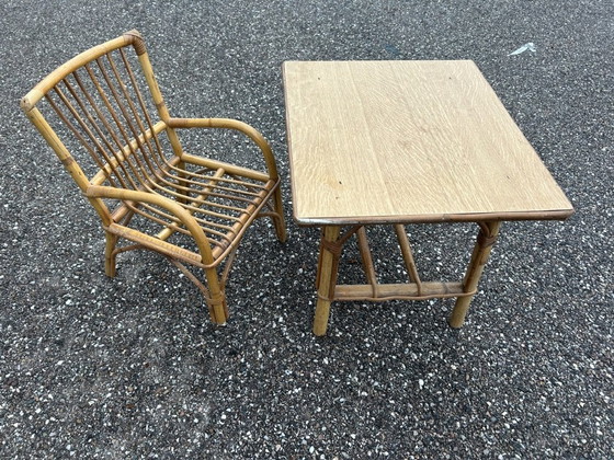 Image 1 of Rattanstuhl und Schreibtisch