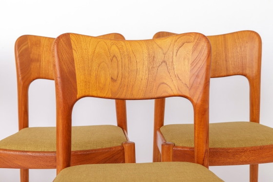 Image 1 of Set aus 8 Niels Koefoed „Ole“ Esszimmerstühlen, dänisches Teakholz, 1970er Jahre, Mid-Century Modern, restaurierte Stühle