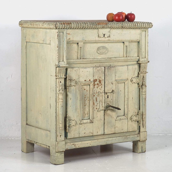 Solid Wood Antique Refrigerator (Budapest, c.1900) – Storage cabinet, Aluminium, Iron, Rustic (photo 4 of 9)