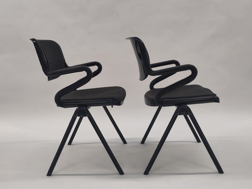 2x Castelli Vertebra Open Ark chair