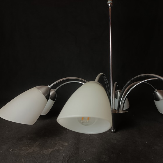 Image 1 of Lustre Vintage à 8 Branches – Opaline et Métal – Années 1980