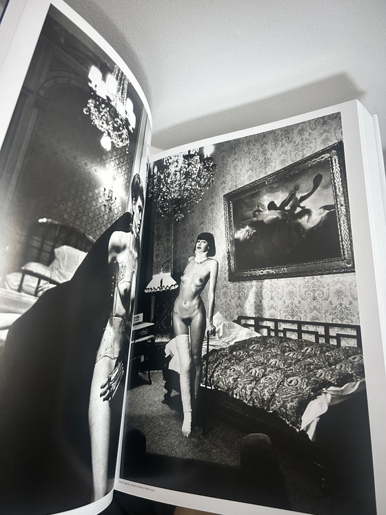 Image 1 of Helmut Newton : SUMO (Édition 20e anniversaire) – Relié sous étui

