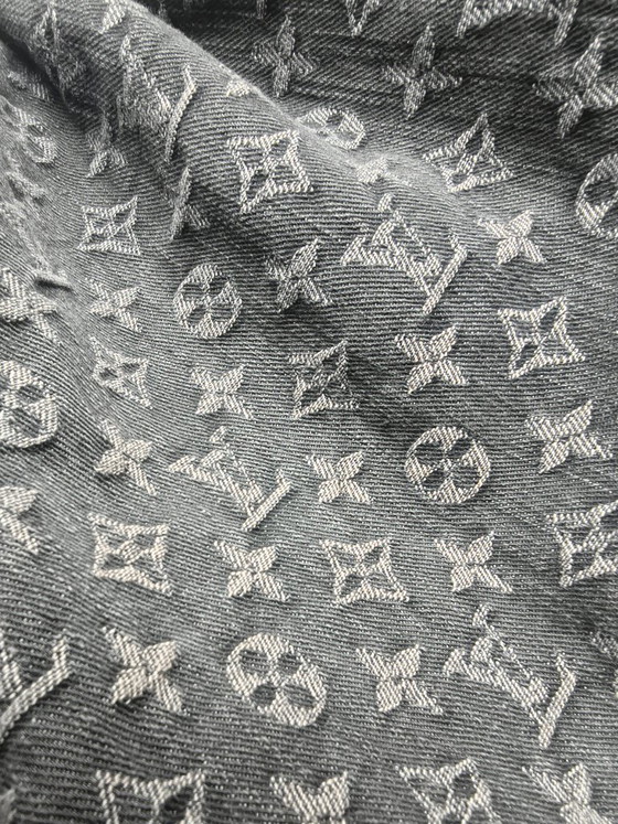 Image 1 of Sac hobo Louis Vuitton Surya Monogram en denim noir XL