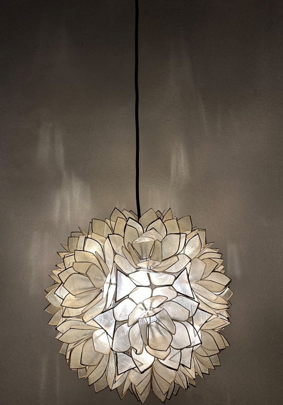 Image 1 of Lampada a sospensione vintage Capiz