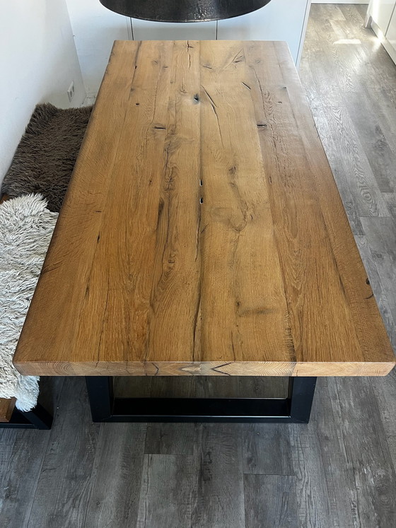 Image 1 of Massief eiken (zware) eettafel 2.00x1.00 met metalen onderstel