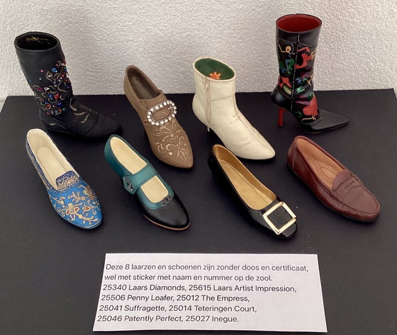 Image 1 of El calzado perfecto, 38 zapatos y botas