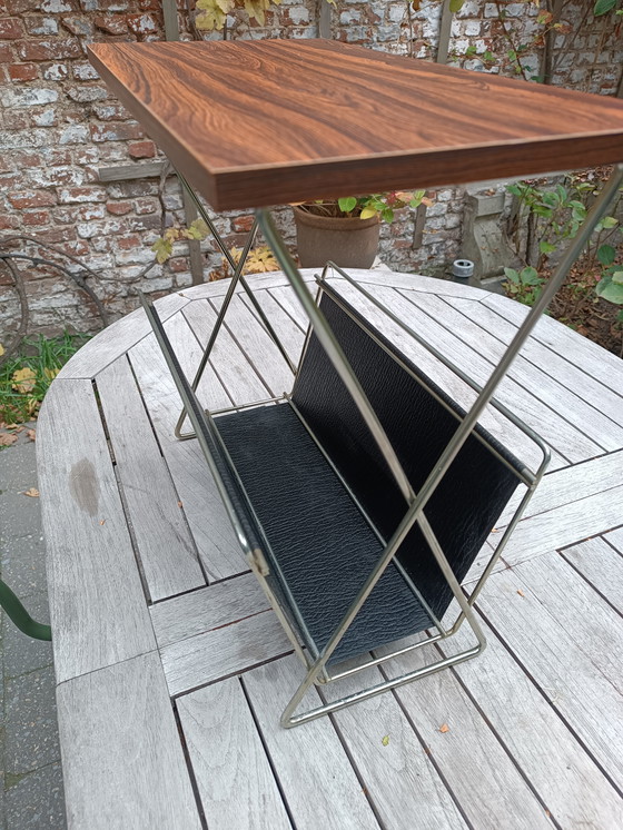 Image 1 of Table de lecture vintage