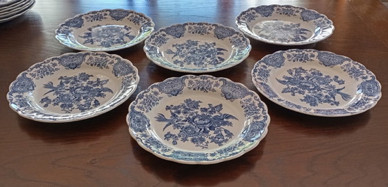 Piatti piani inglesi Ridgway 'Windsor' blu e bianco – Stoviglie, Porcelain (photo 16 of 22)