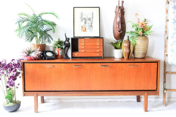 Credenza in stile danese, anni '60 – Credenze, Vintage (photo 8 of 8)