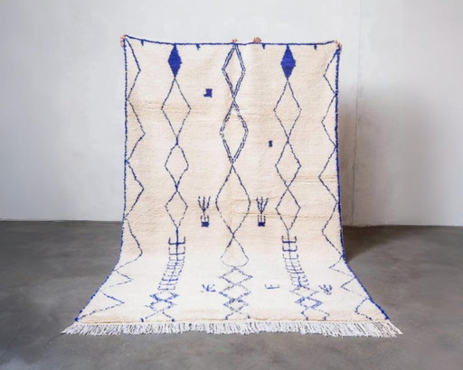 Luxury Handmade Rug 250cmx150cm 