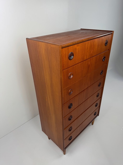 Danish Teak Tallboy Chest of Drawers – Elegant Mid-Century Modern Design