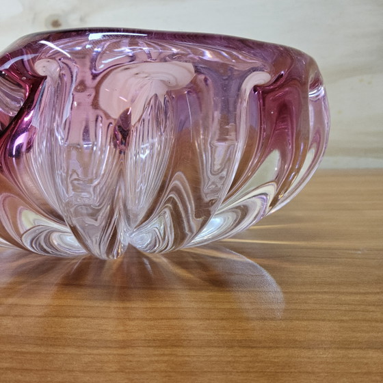 Image 1 of Vintage grote roze kristallen asbak/schaal (Muranoglas) (Val Saint Lambert) cranberry kleur
