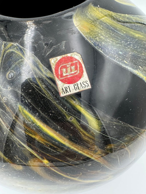 XL Iwatsu Art Glass Vase Mouth-blown Japan