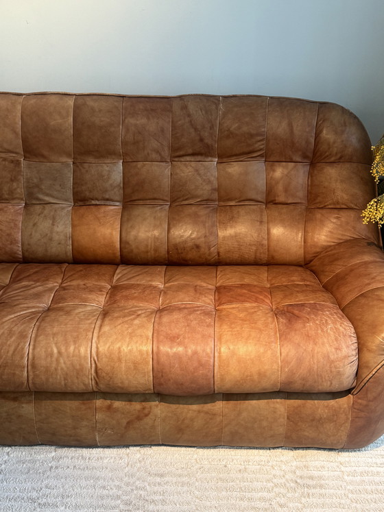 Image 1 of Canapé design vintage Ligne Roset style Togo en cuir marron