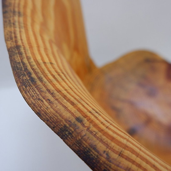 Image 1 of Sculpturale stoel in brutalistische stijl, gemaakt van massief eikenhout, geïnspireerd op wabi-sabi.