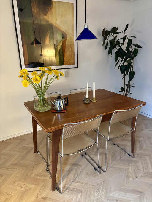 Mesa de comedor de teca de mediados de siglo, diseño danés