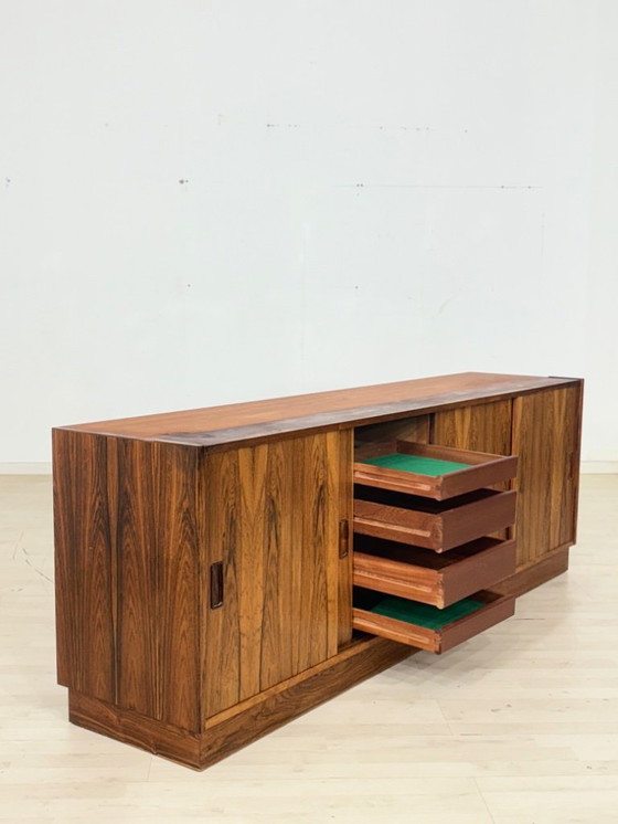 Image 1 of Prachtig dressoir van P. Vestergaard, palissanderhout, Deense stijl, woonkamerkast.