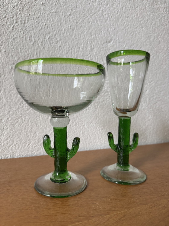 Image 1 of Vintage geblazen glazen cactus glazen