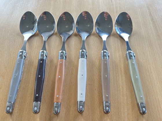 Image 1 of Laguiole Style de Vie Treasure 18-delige bestekset uit de Premium lijn.