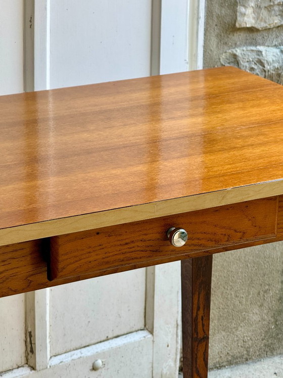 Tavolino / Scrivania piccola in laminato e legno, 1 cassetto – Scrivanie, Metal, Plastic (photo 10 of 12)