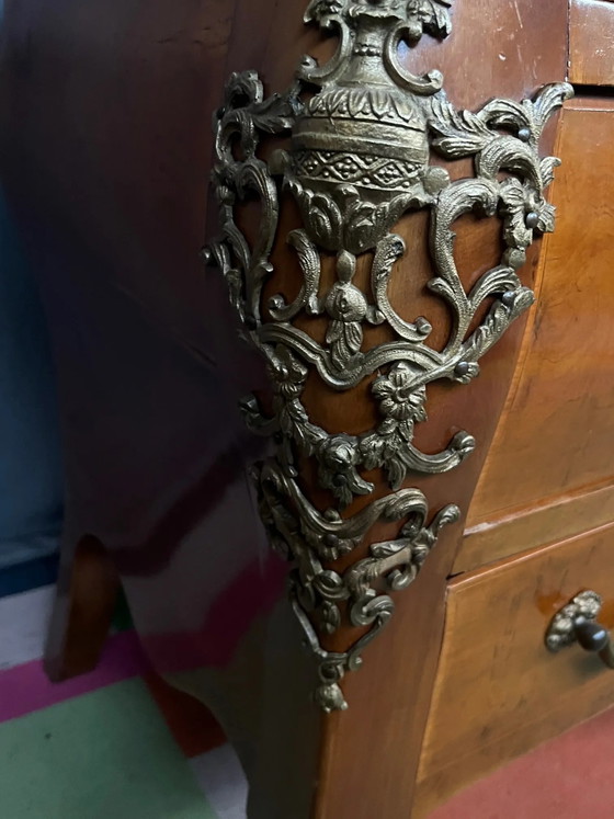 Cassettiera in stile Luigi XV – Cassettiere, Bronze, Marble (photo 6 of 8)