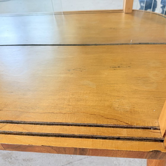 Image 1 of Stijlvolle art-deco vitrine met bloemgravure