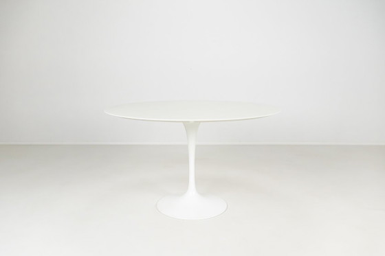 Image 1 of Round Marble Tulip Dining Table by Eero Saarinen, Knoll, 2000s