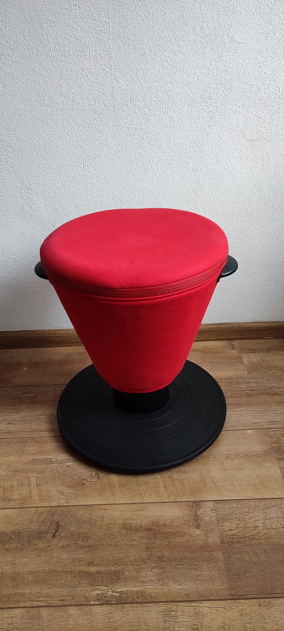 Image 1 of Tabouret Egil Tabouret pivotant Ikea Olle Lundberg Rouge et noir