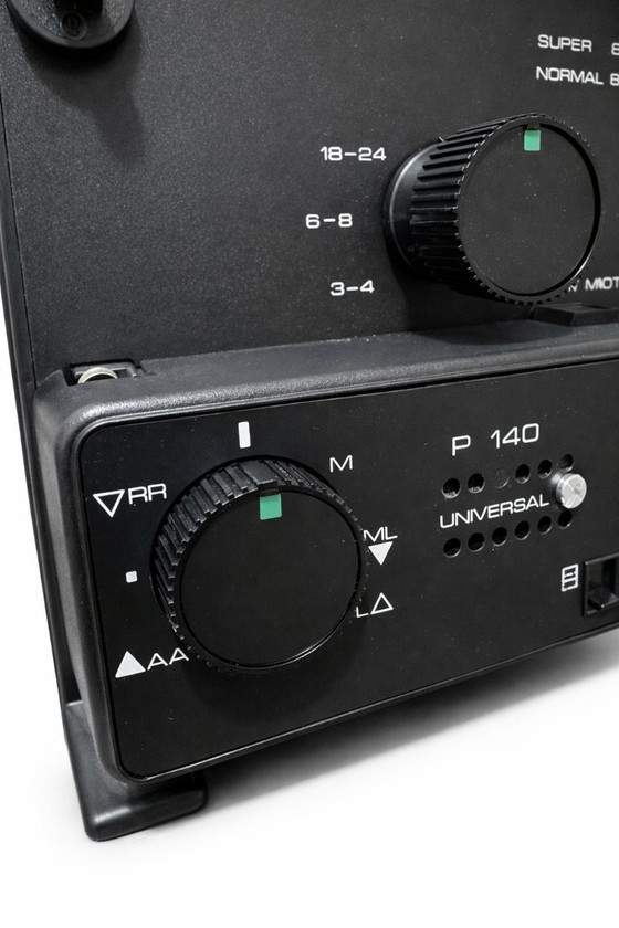 Image 1 of Universal Comet Super 8 Cine Max P140 Projector