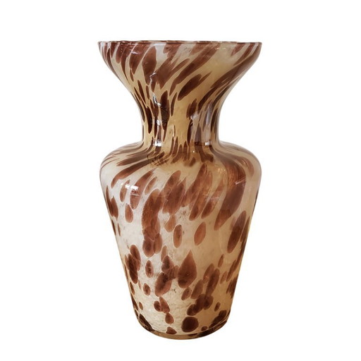 Luxuriöse, handgefertigte Vase aus Muranoglas aus den 1970er Jahren von Maestro del Vetro. Hergestellt in Italien.