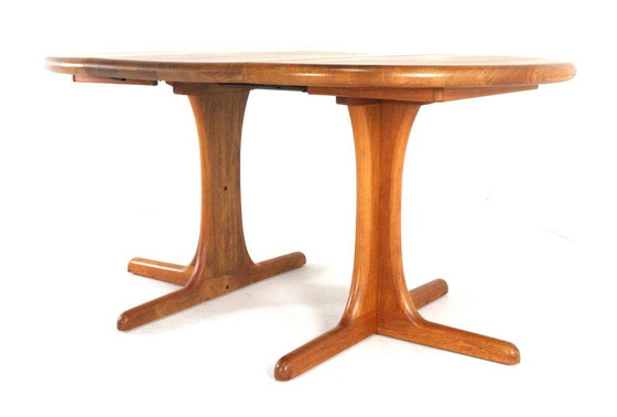 Image 1 of Danish round 1x extendable dining table teak solid