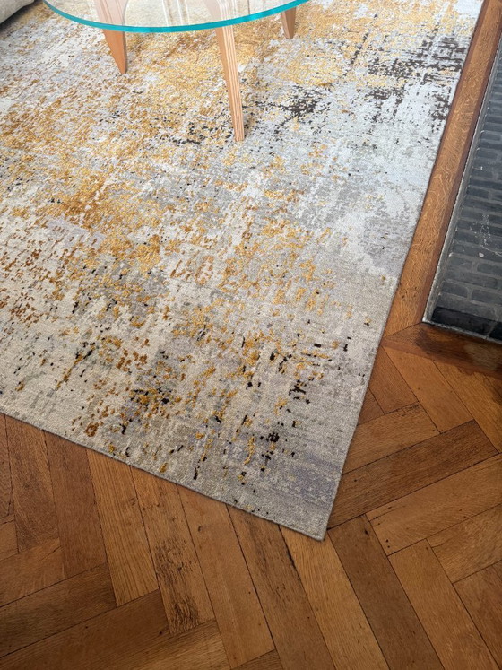 Image 1 of Luxueus handgeweven tapijt Sundari V Van Caster