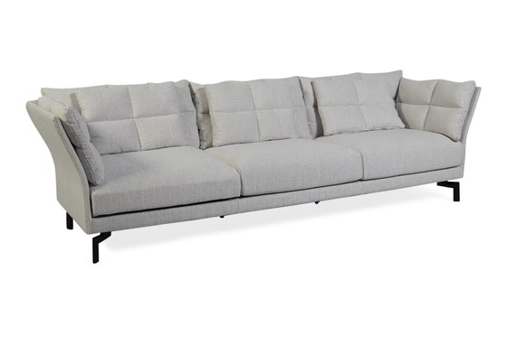 Image 1 of Passe Partout Tulip 3-seater sofa